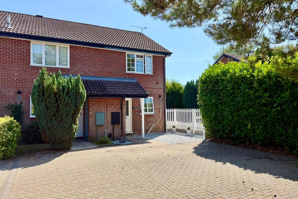 Main image of property: Cheylesmore Drive, FRIMLEY, GU16