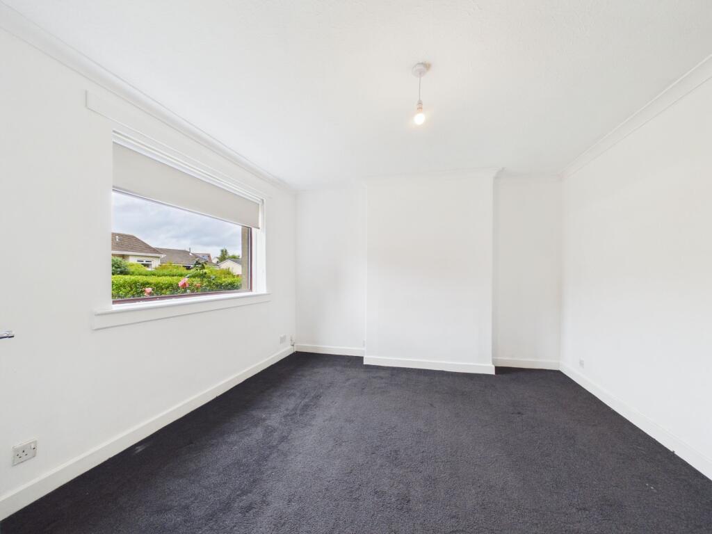 House in Blantyre, High Earnock, Earnock - View 2