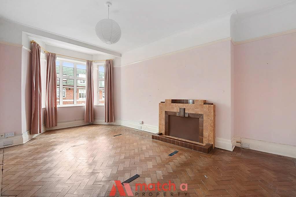 Main image of property: Haven Green Court, Haven Green, Ealing, W5