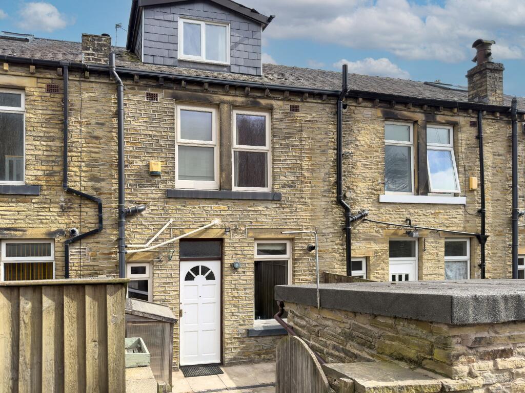 Main image of property: Bradford Road, Bailiff Bridge, HD6 4BT