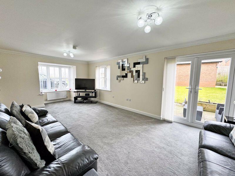 Bluebell Avenue, Hambleton, FY6 9FE photo 2