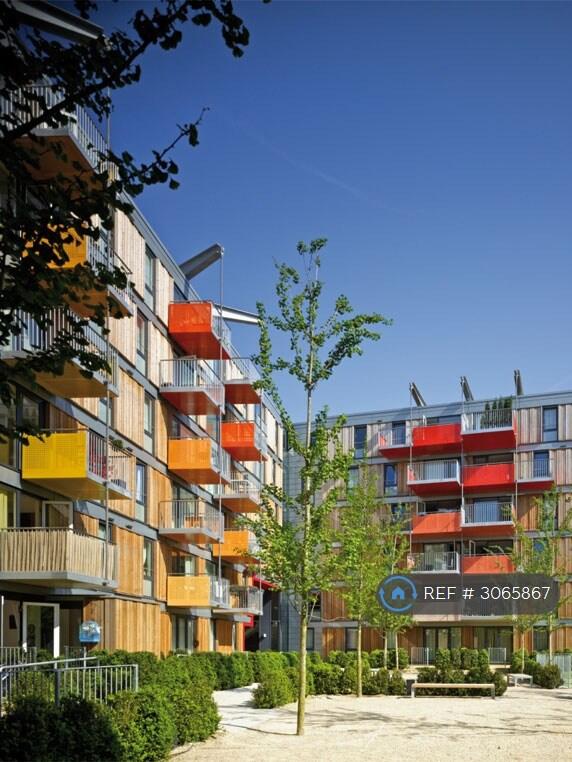 Main image of property: Adelaide Wharf, London, E2