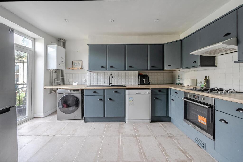 House in Bristol - View 3