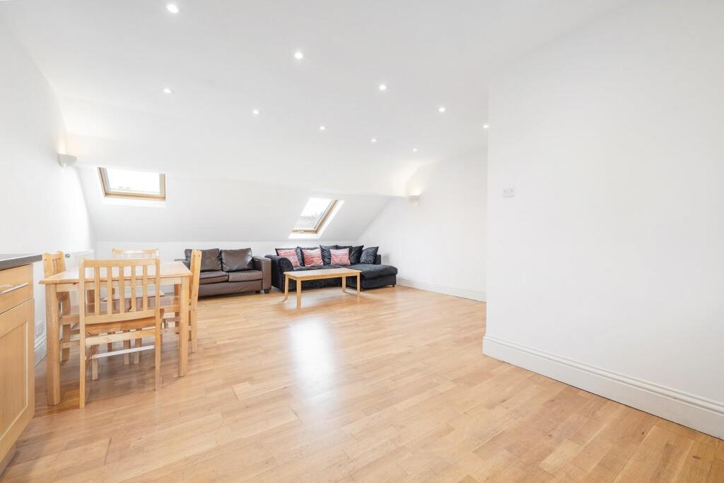 Main image of property: Narbonne Avenue, SW4
