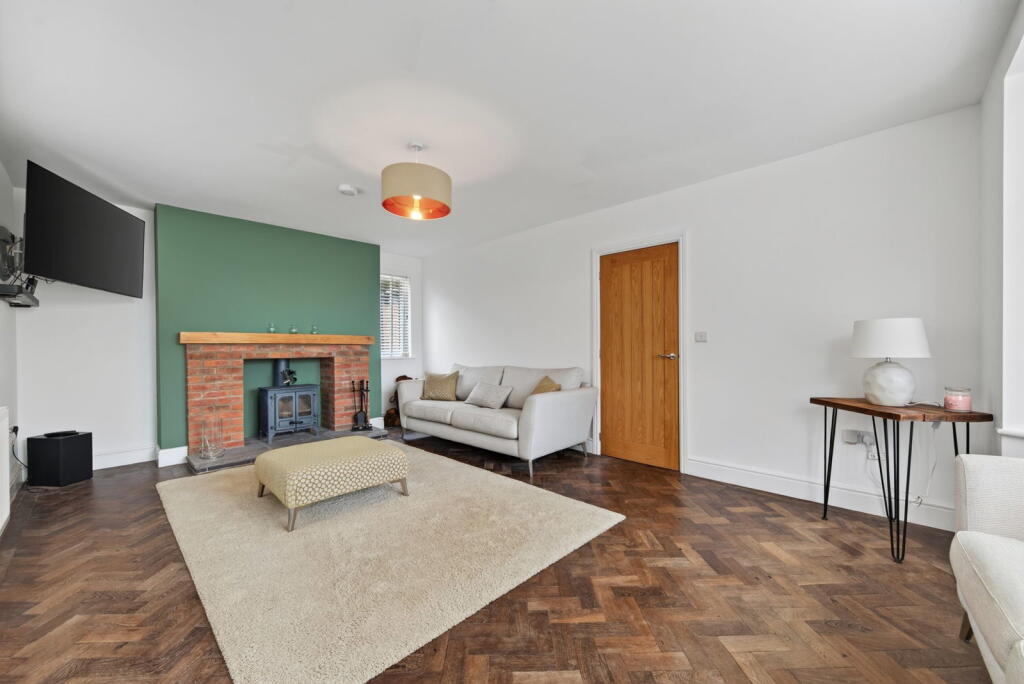House in Northampton - View 4