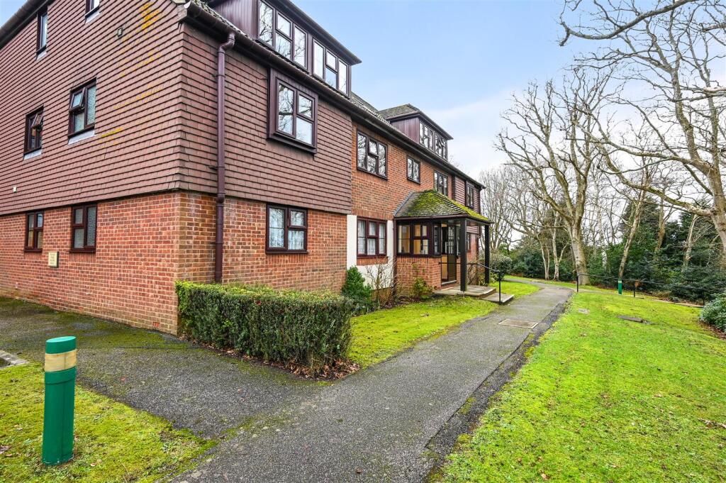 Main image of property: Mansell Close, Bexhill-On-Sea