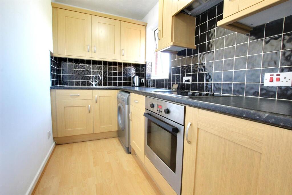 Mallard Close, Copandale Road, Beverley photo 3