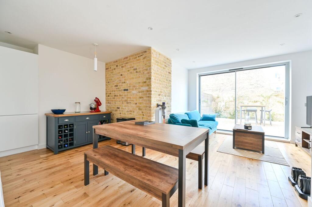 Main image of property: Forest Hill, LONDON, SE23