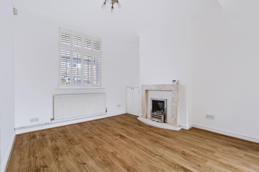 House in Warrington, Howley Quay, Howley - View 4