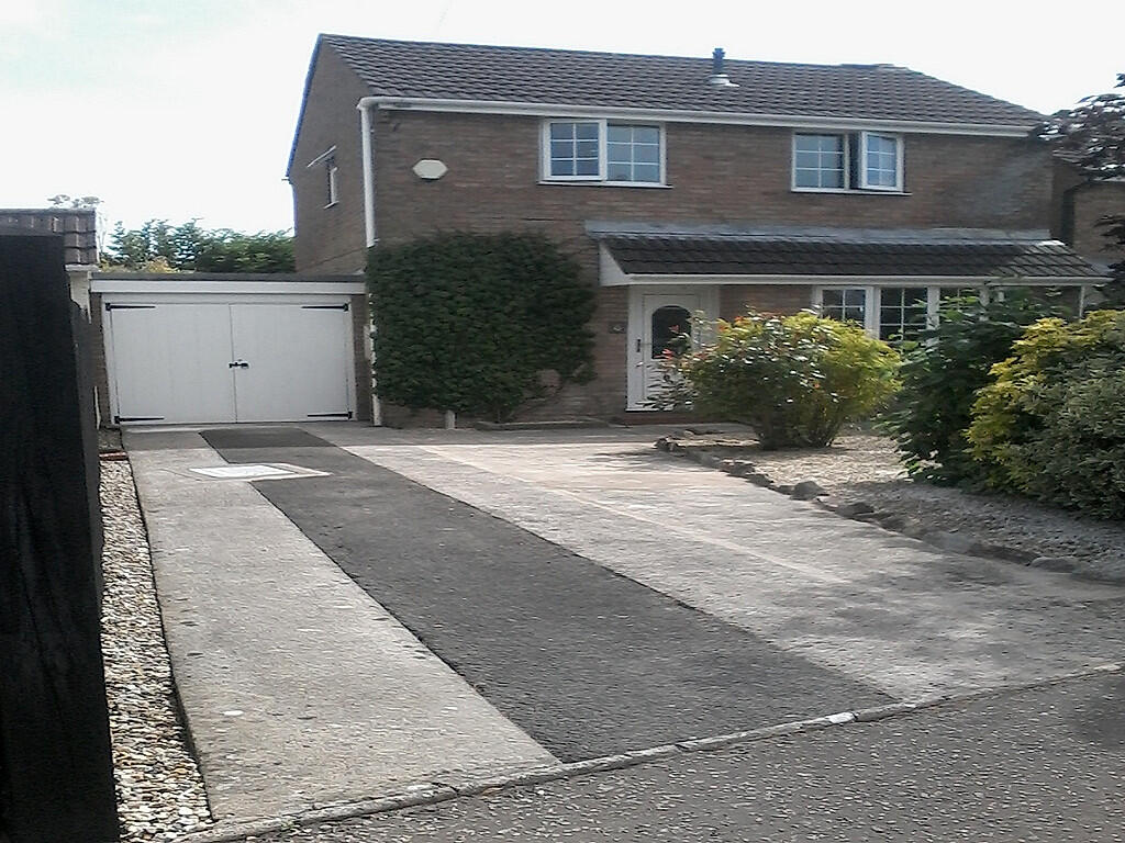 Main image of property: 6 fonmon park road, rhoose, barry, CF62 3BF
