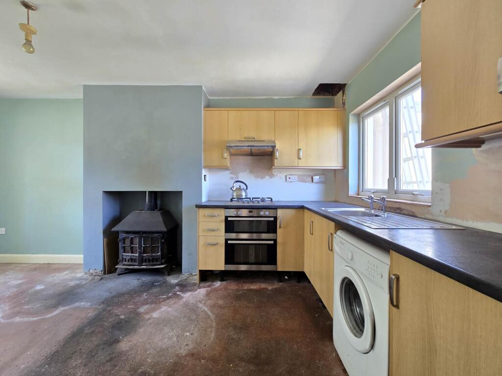 Tomouth Crescent, Appledore photo 2