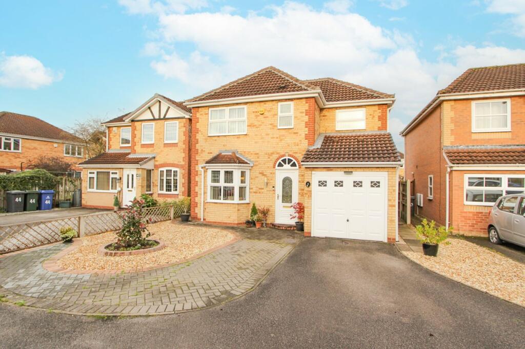 Main image of property: Long Field Drive, Edenthorpe, Doncaster, DN3
