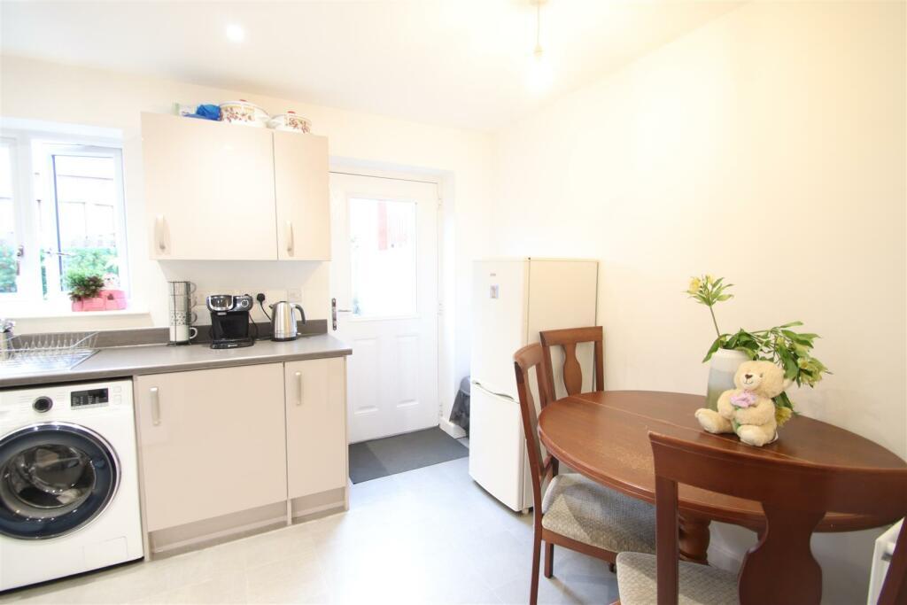 House in Wolverhampton - View 4