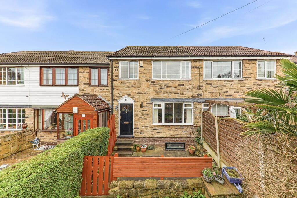 Main image of property: Long Row, Horsforth, Leeds, LS18 5AP