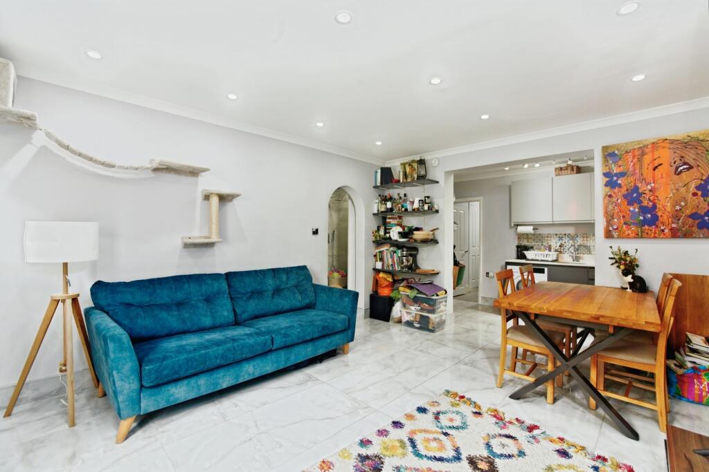 Main image of property: 47 Canning Road, Croydon, CR0
