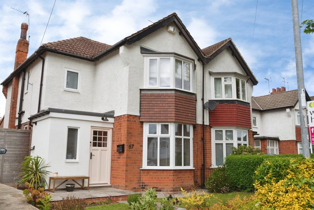 Main image of property: Barrow Lane, Hessle