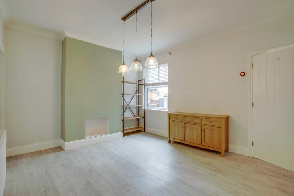 House in Rushcliffe, Harlequin, Radcliffe-on-Trent - View 4