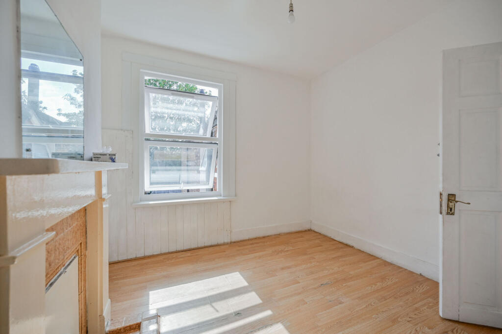 Main image of property: Cobham Road, Wood Green, London, N22