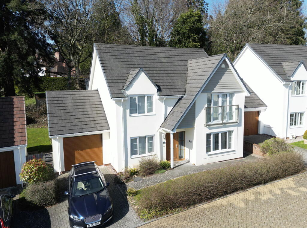 Main image of property: Oak Tree Gardens,West Hill,Ottery St. Mary,EX11 1FR