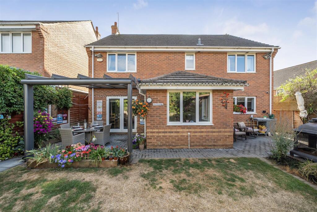 House in Northampton - View 5