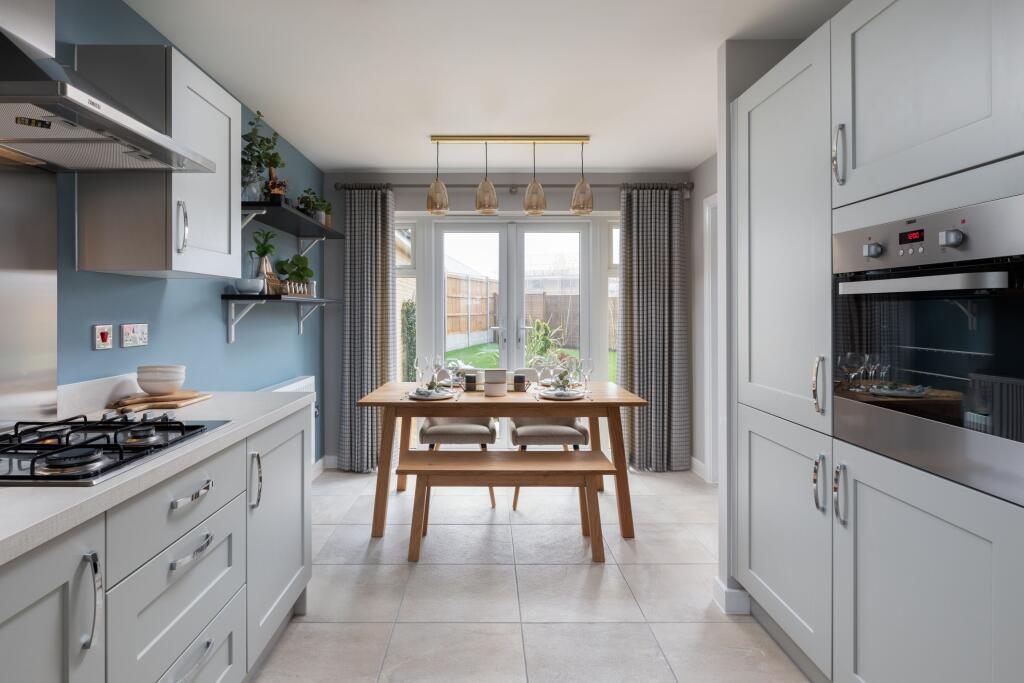 House in Milton Keynes, Shenley Brook End - View 3