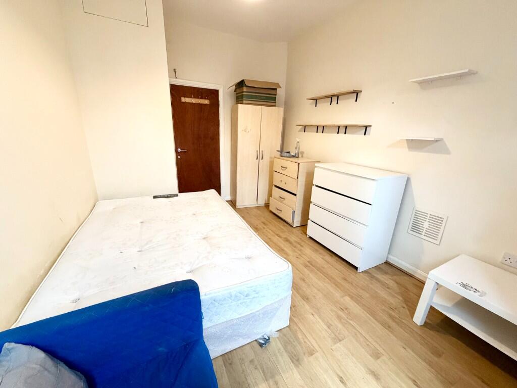 Main image of property: Arnold Road, London, N15