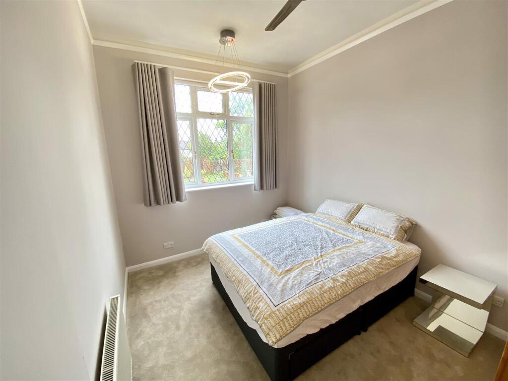 Main image of property: 1 DOUBLE BEDROOM APARTMENT PLUS £250 FOR BILLS HA8