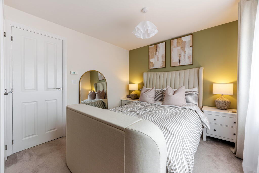 Harville Close, Tamworth, B78 3FP - More