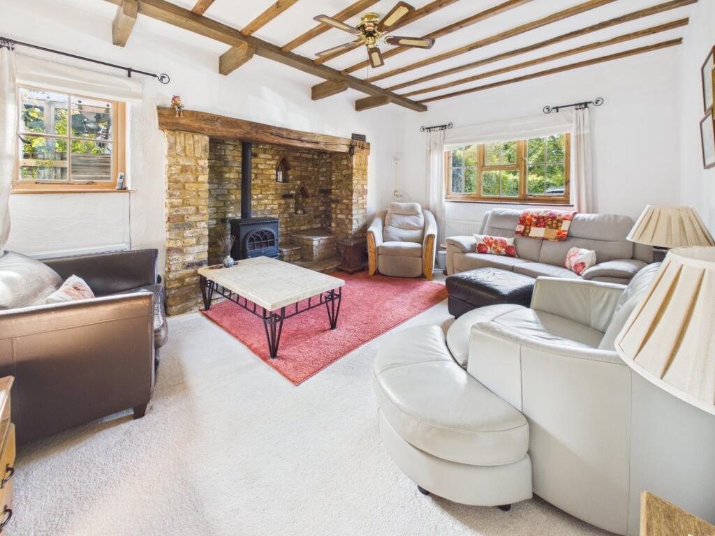 House in Slough - View 4