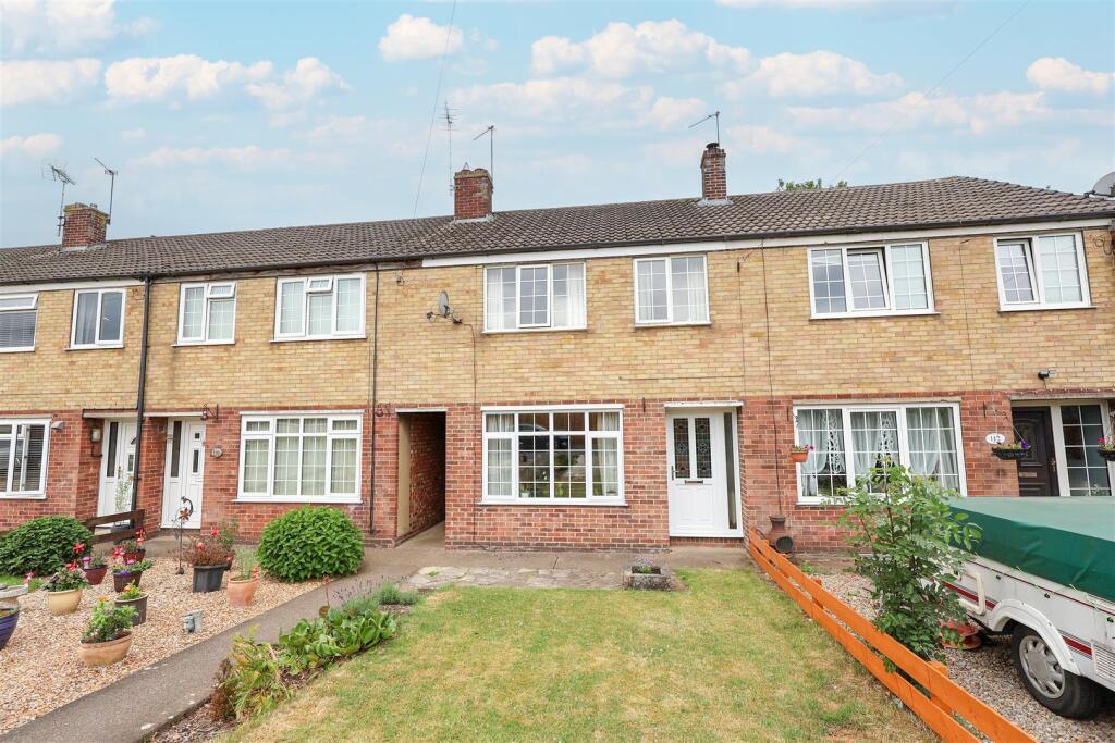 Main image of property: Hambleton Place, Thirsk