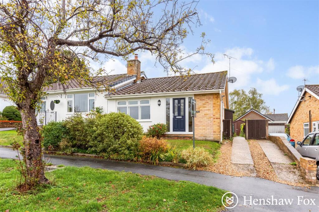 Main image of property: Dunnings Lane, North Baddesley, Hampshire