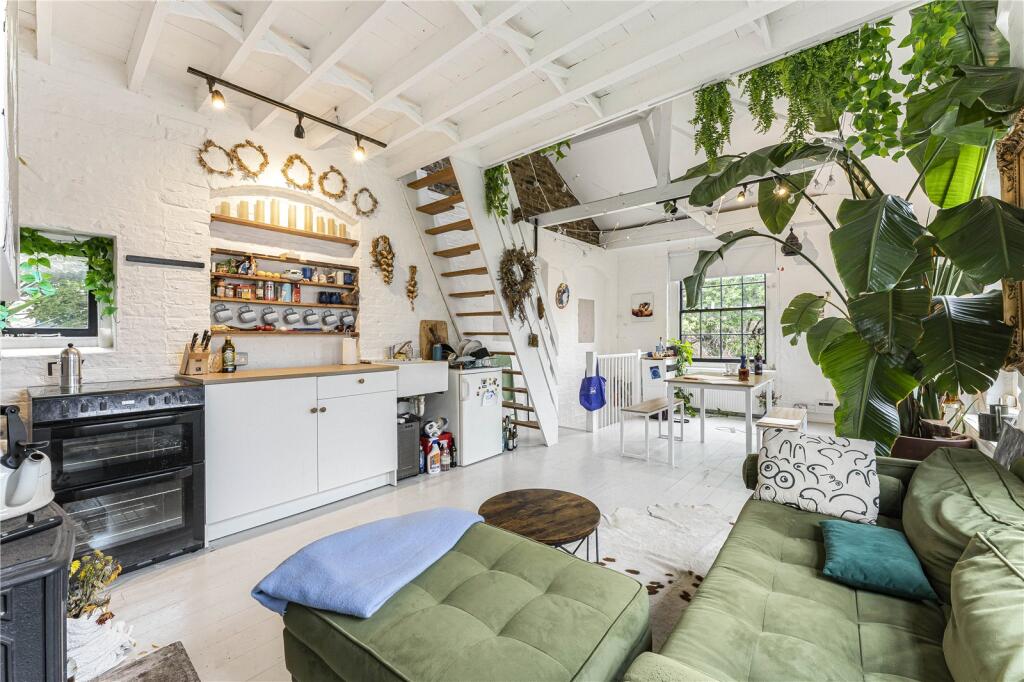 Main image of property: Padbury Court, London, E2