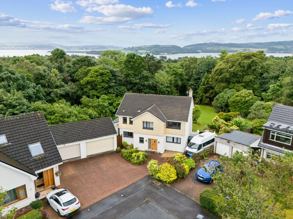 Main image of property: 65 Macleod Drive, Helensburgh, G84 9PS