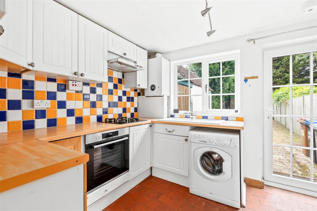 House in Stevenage - More
