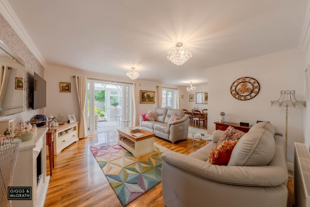 House in Huntingdonshire, Grafham - View 3