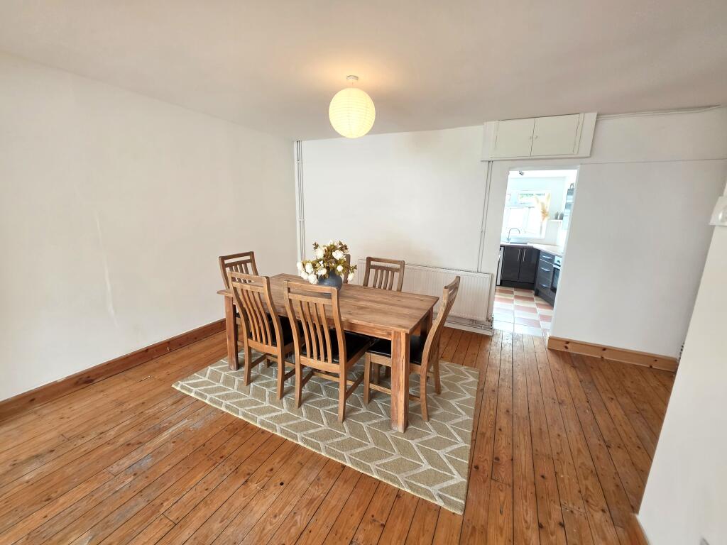 House in Newbridge, Caerphilly - View 5