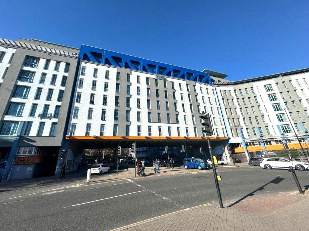 Main image of property: 51.02, St. James Barton, Bristol