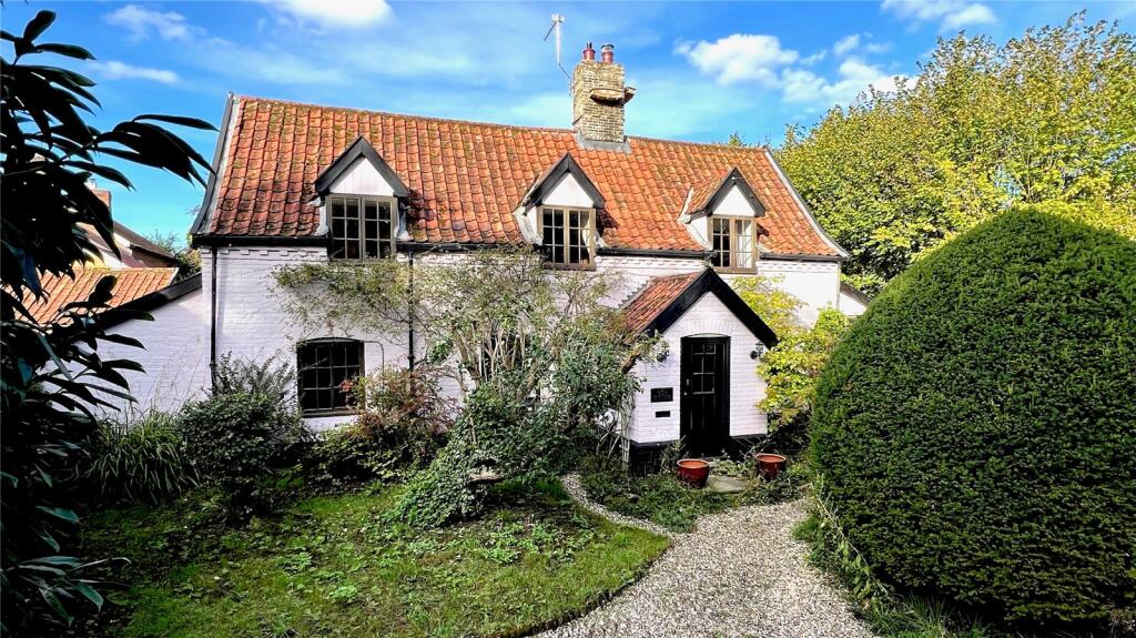 Main image of property: The Street, Saxlingham Nethergate, Norwich, Norfolk