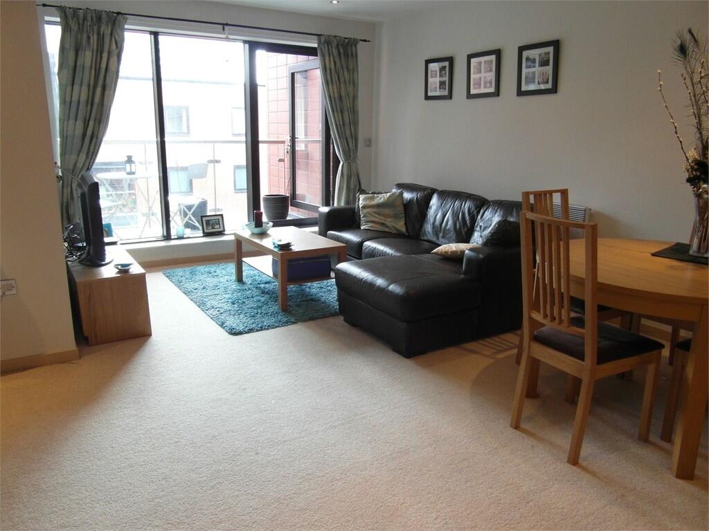 Apartment in Birmingham - More