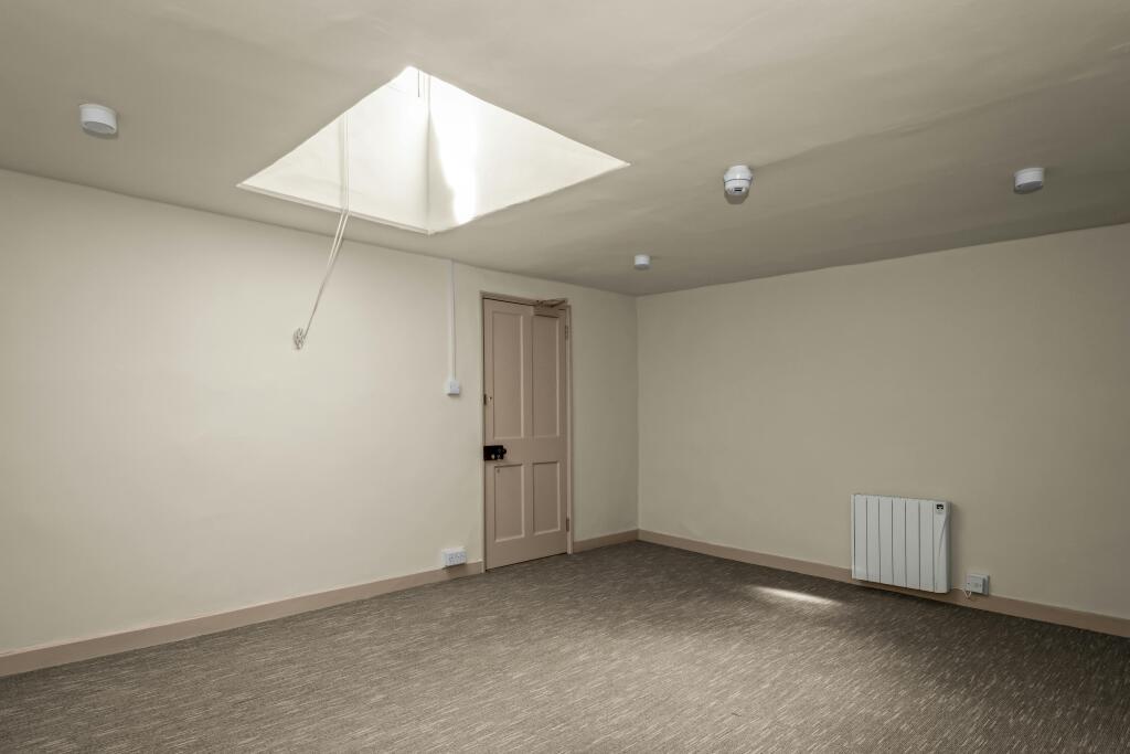 Pelician Suite Room 6