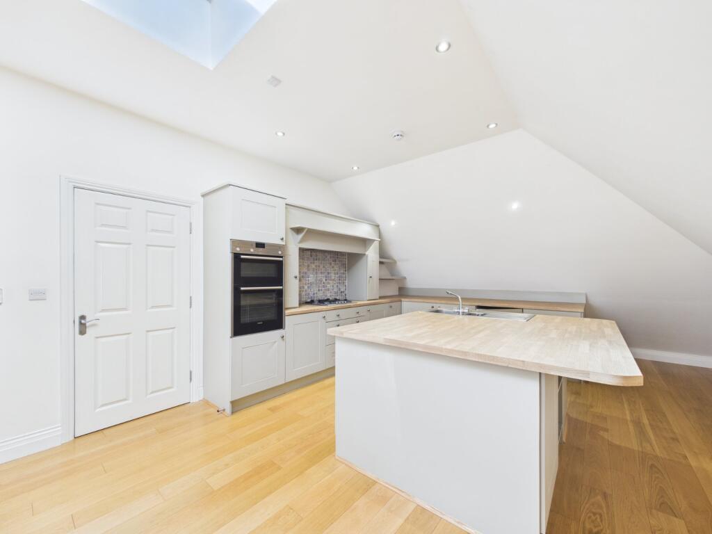 Main image of property: Peachfield Road, Malvern, Worcestershire, WR14