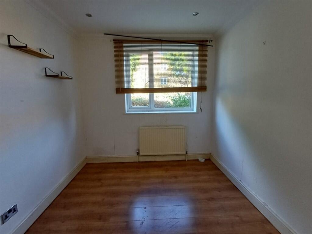 Apartment in London - View 3