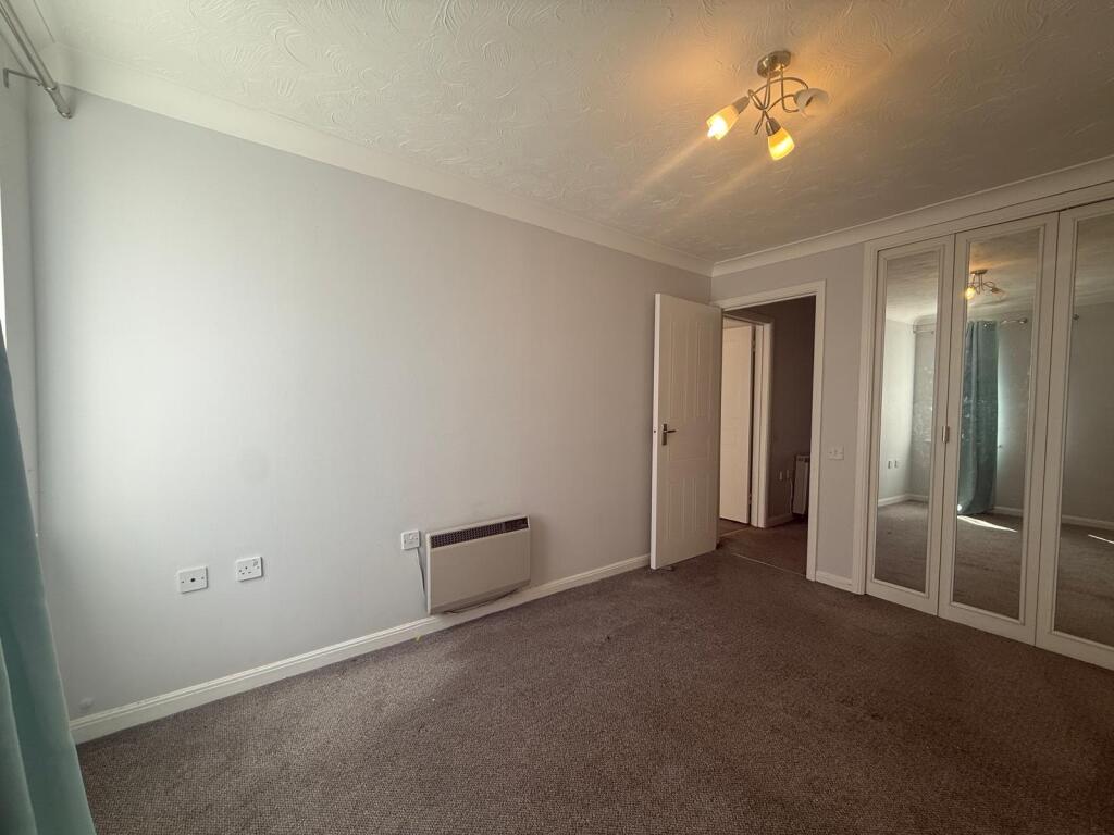 Apartment in Southampton - More