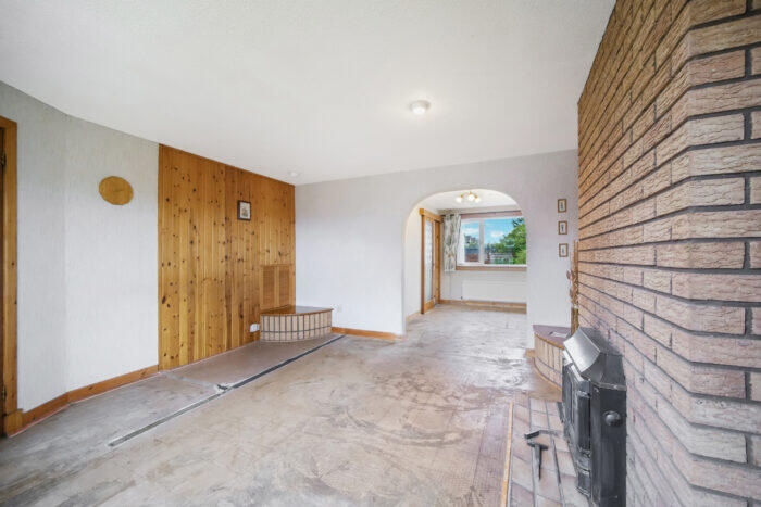 4 Holly Crescent, Dunfermline, KY11 8BT photo 4