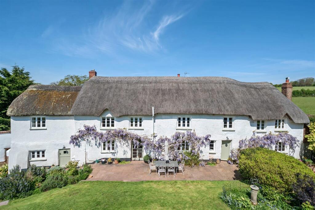 Main image of property: Knowle, Crediton