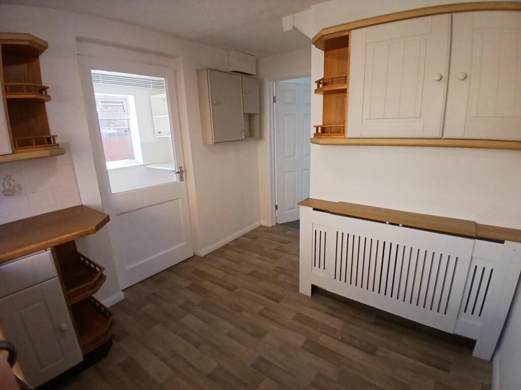 House in Dover, Sandwich - More