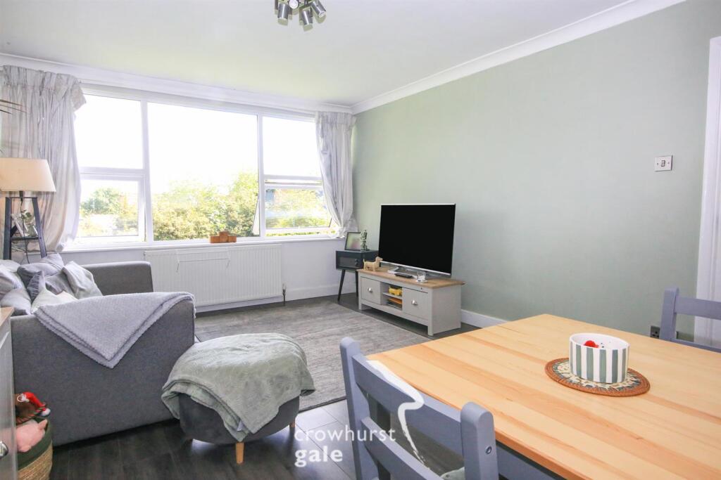 Ash Court, Rugby, Warwickshire photo 4