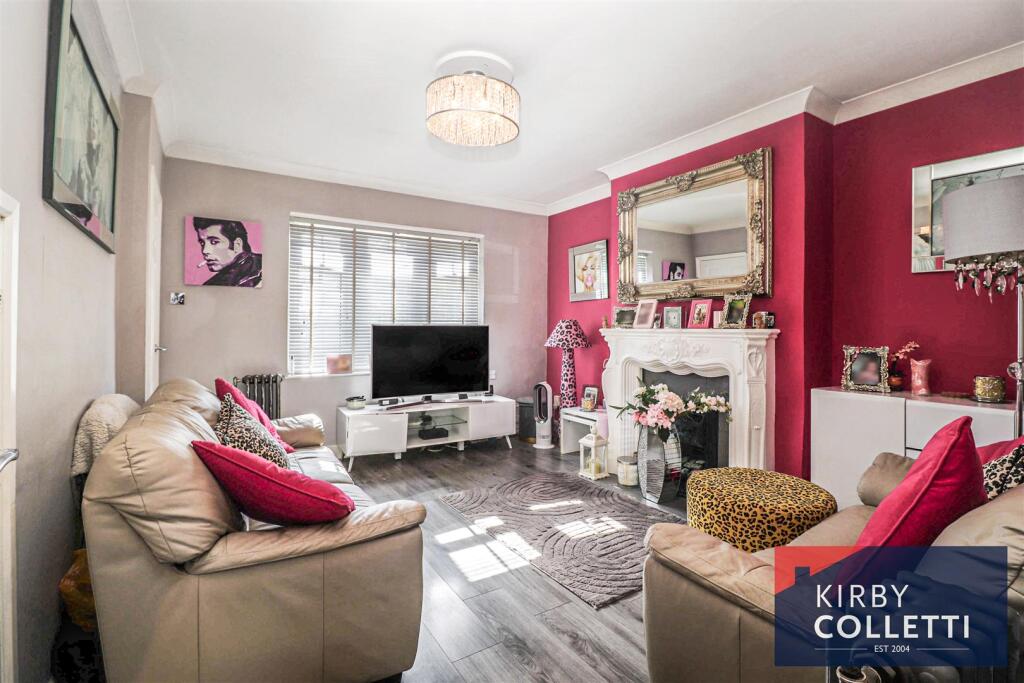 House in Broxbourne, High Leigh Garden Village - View 3