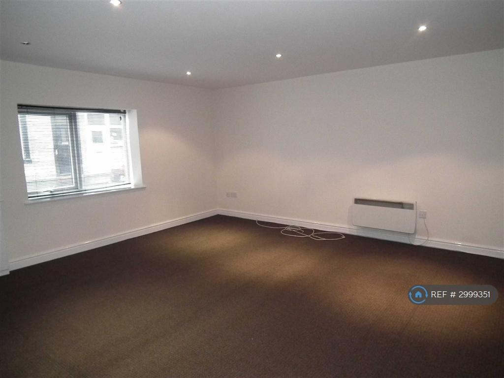 Apartment in Blackburn - View 3