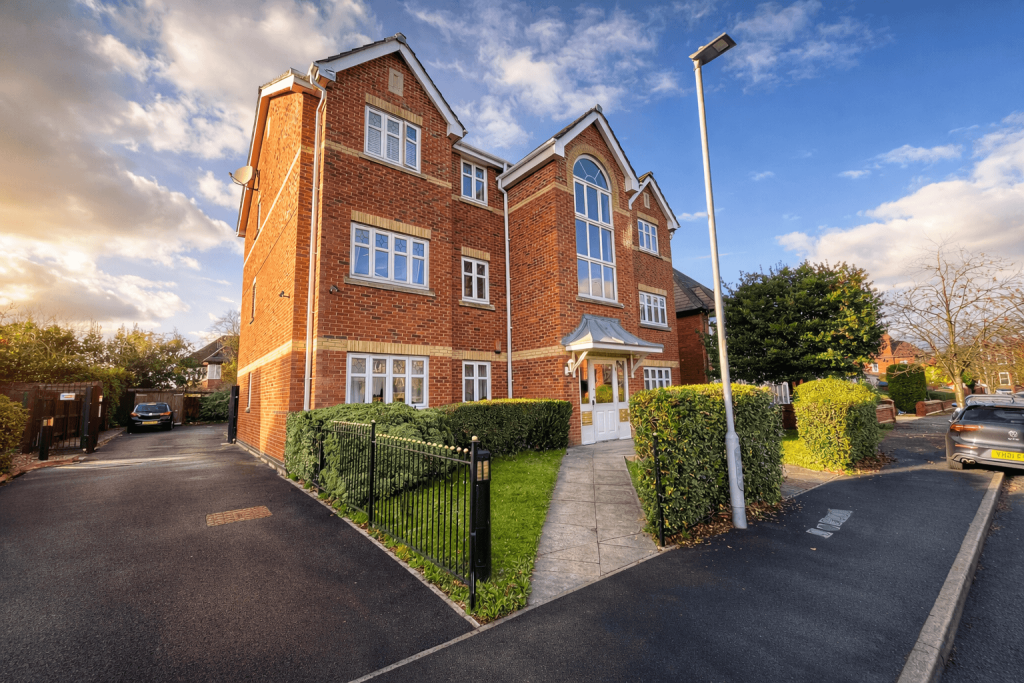 Main image of property: Woodgate Road, Whalley Range, Manchester, M16 8LX